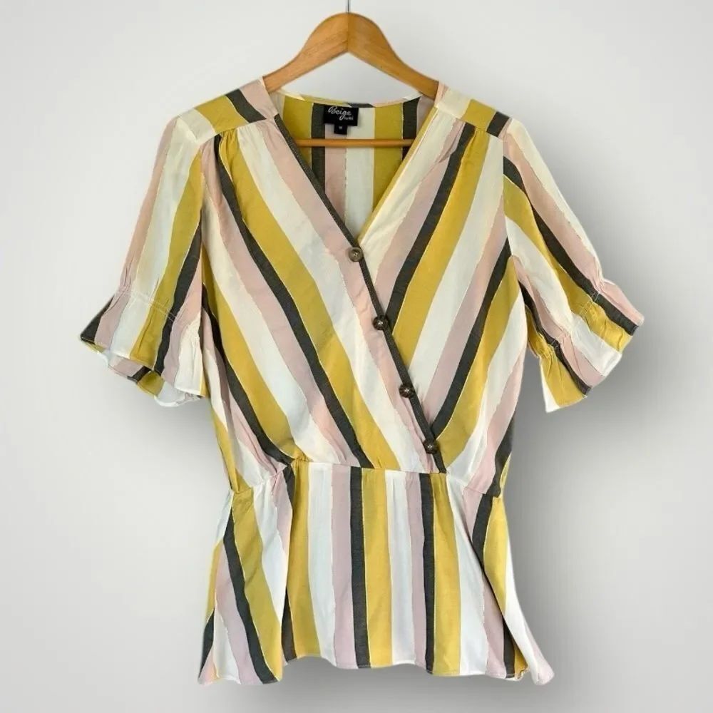 🎉5 for $45🎉 Beige By Eci Top Blouse Shirt Size M
